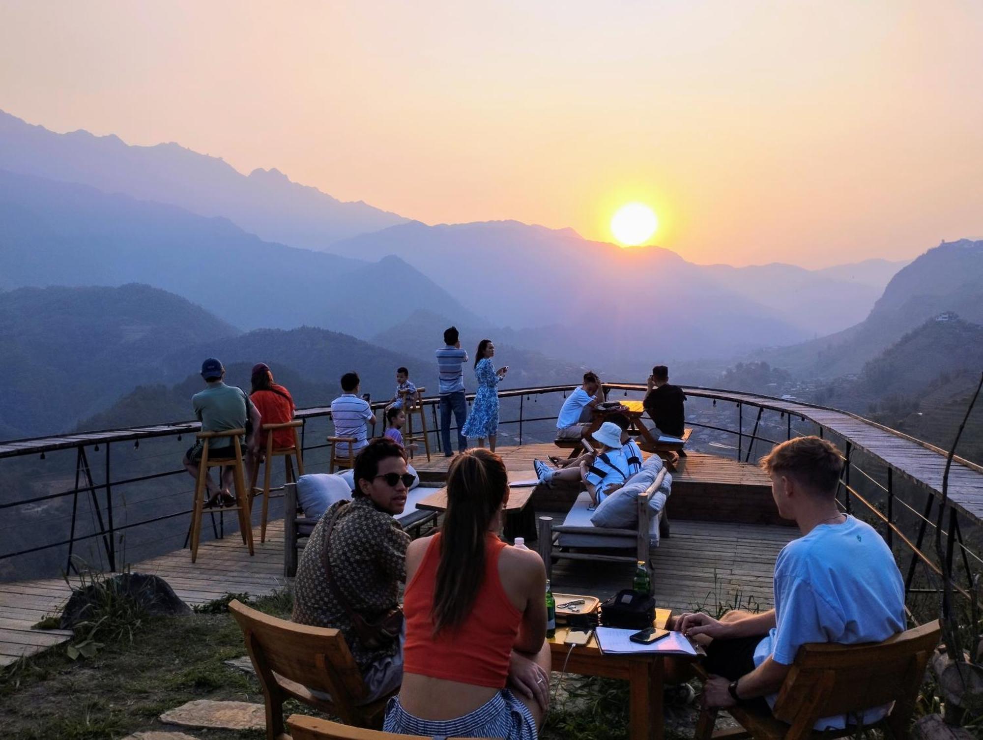 Phansi - Glamping, View Point 360, Bar & Bbq Шапа Экстерьер фото