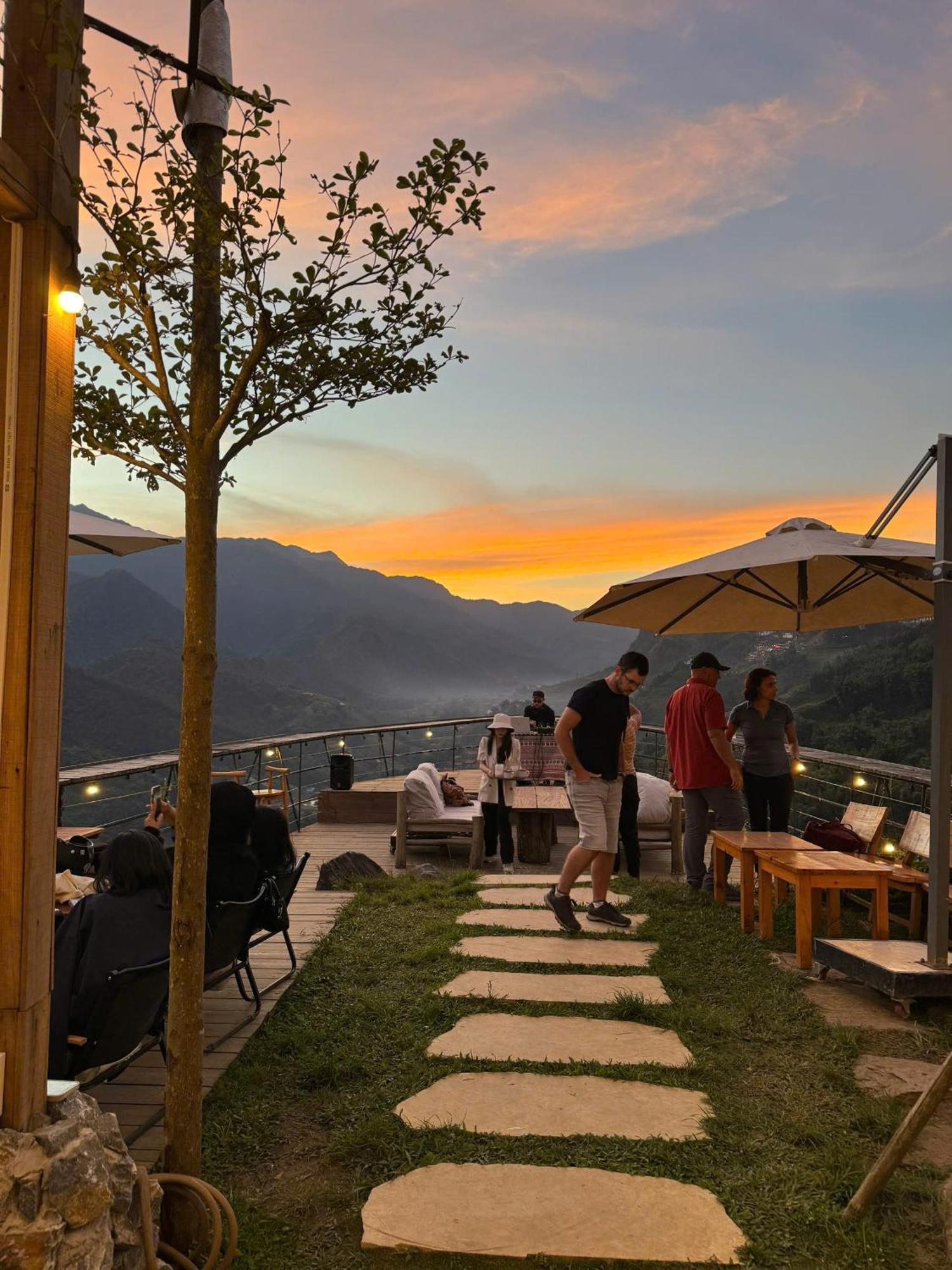 Phansi - Glamping, View Point 360, Bar & Bbq Шапа Экстерьер фото